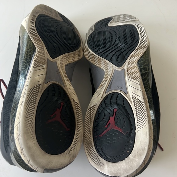 Original Nike Air Jump Man logo Black & Red men’s Shoes, gently preloved.Size 12 - Picture 6 of 12